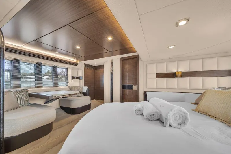 Slide: The Image of Azimut 64 2014 - 61