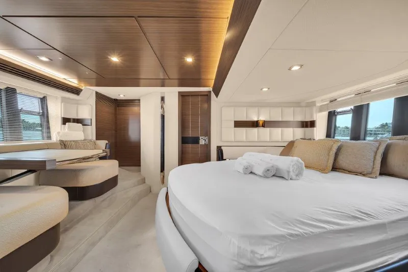 Slide: The Image of Azimut 64 2014 - 62