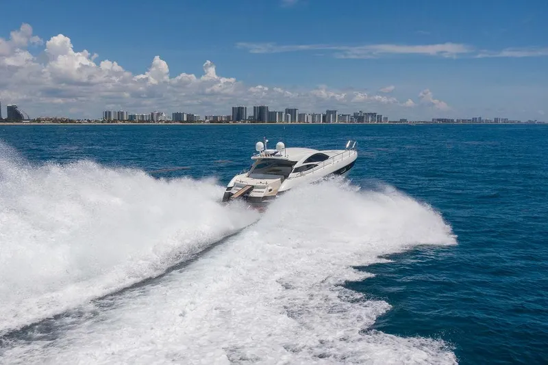 Slide: The Image of 2005 Pershing 50 - 39