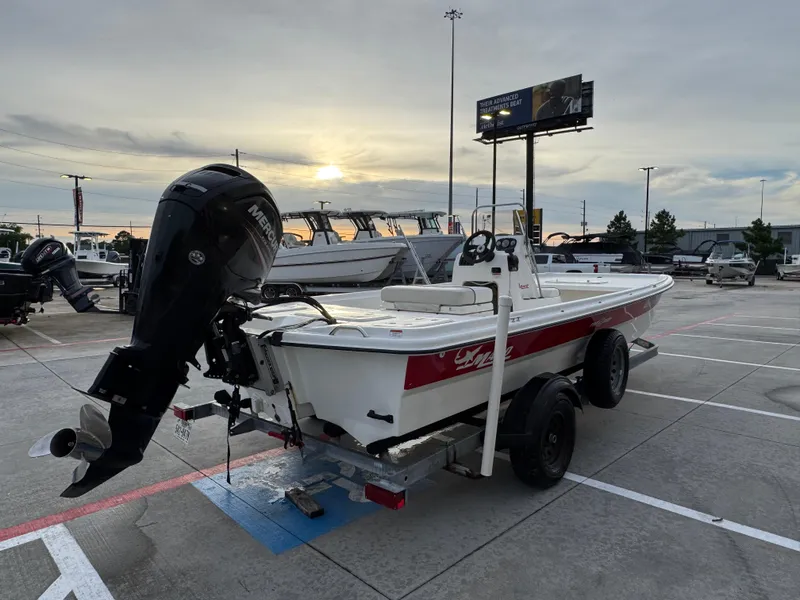 Slide: The Image of Mako 19 Pro Skiff 2017 - 9