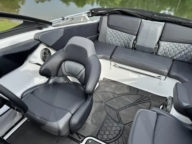 Slide: The Image of Scarab SBI195 2024 - 22