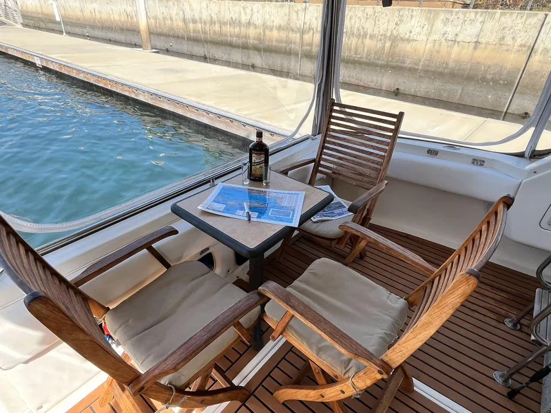 Slide: The Image of Sea Ray 370 Sedan Bridge 1996 - 50