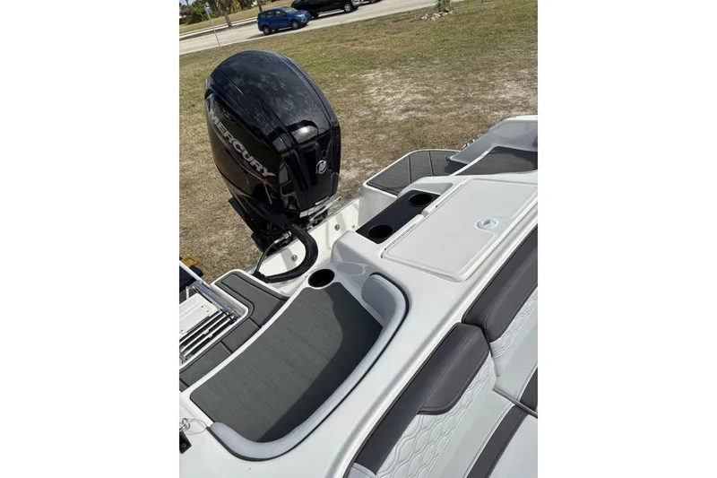 Slide: The Image of Mercury 75 outboard motor on 2025 Bayliner Element M17 boat. - 22