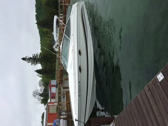 The Image of 1999 Formula 330 Sun Sport 1 - 1