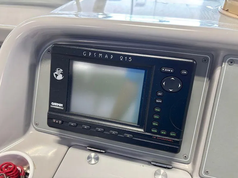 Slide: The Image of 1999 Formula 330 Sun Sport 15 - 15