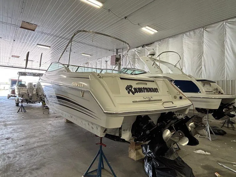 Slide: The Image of 1999 Formula 330 Sun Sport 3 - 3