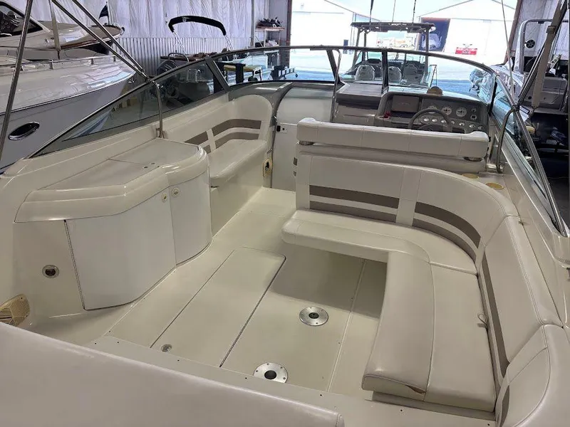 Slide: The Image of 1999 Formula 330 Sun Sport 6 - 6