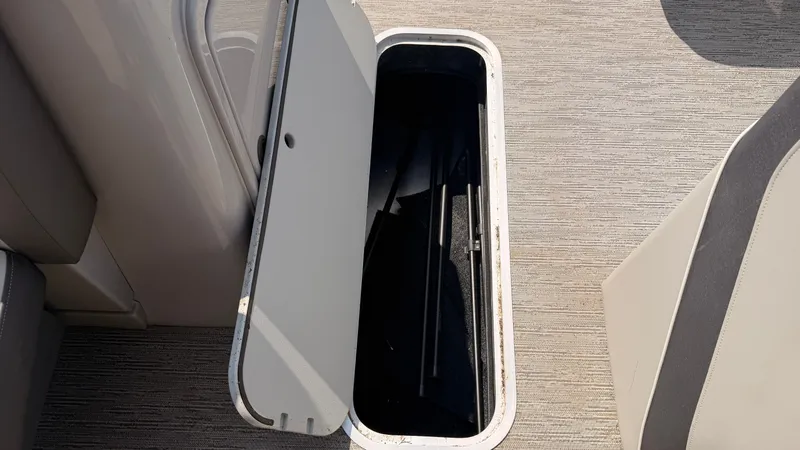 Slide: The Image of Sylvan Mirage X3 2026 - 30