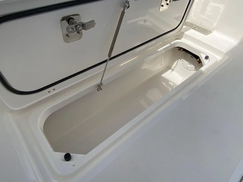 Slide: The Image of 2025 Pursuit 326 Dc - Image 20 - 20