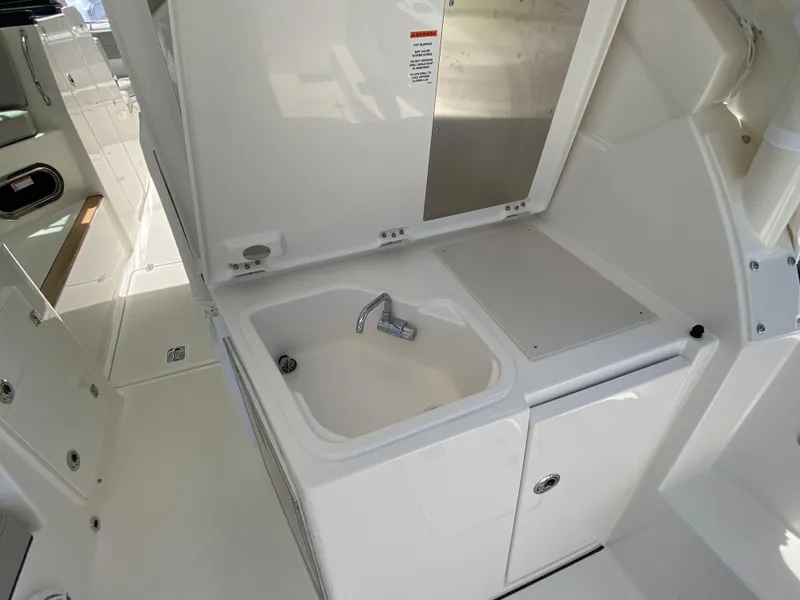 Slide: The Image of 2025 Pursuit 326 Dc - Image 30 - 30