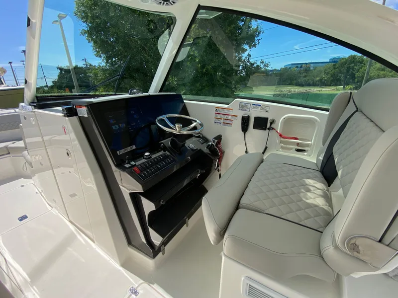 Slide: The Image of 2025 Pursuit 326 Dc - Image 37 - 37