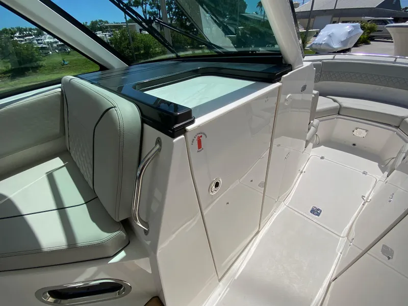 Slide: The Image of 2025 Pursuit 326 Dc - Image 40 - 40