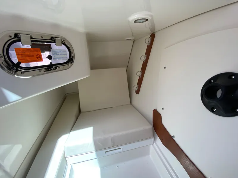 Slide: The Image of 2025 Pursuit 326 Dc - Image 43 - 43