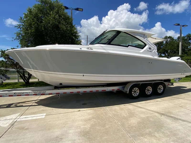 Slide: The Image of 2025 Pursuit 326 Dc - Image 5 - 5