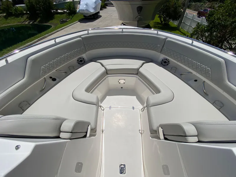 Slide: The Image of 2025 Pursuit 326 Dc - Image 50 - 50