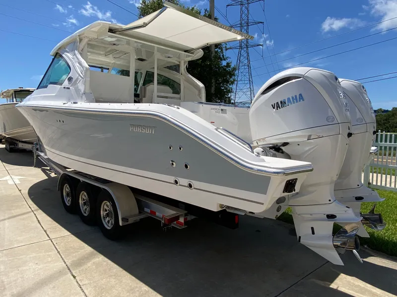 Slide: The Image of 2025 Pursuit 326 Dc - Image 7 - 7