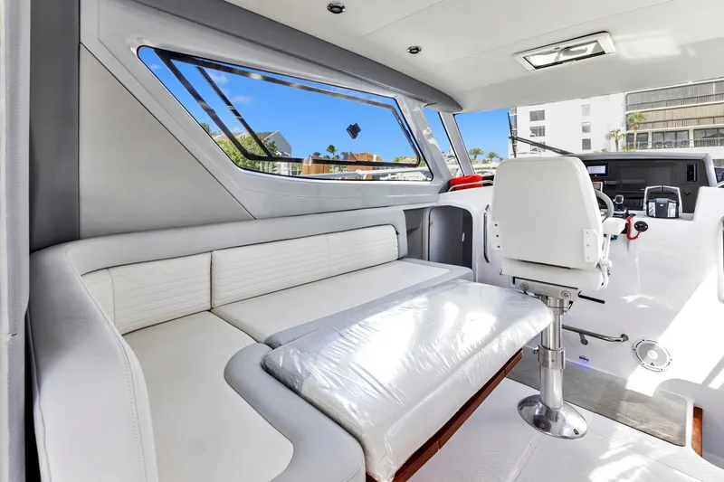 Slide: The Image of ArrowCat Flybridge Dual Helm 2023 - 58