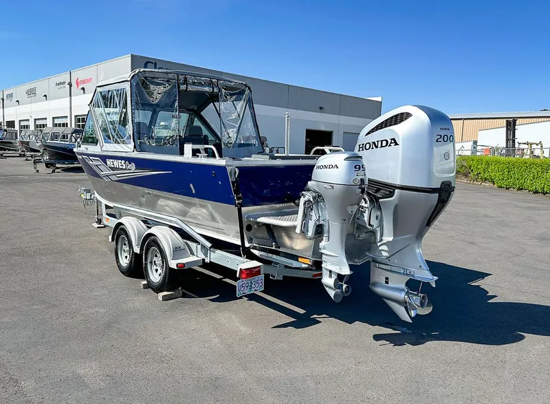 Slide: The Image of Hewescraft 210 Sea Runner ET 2022 - 3