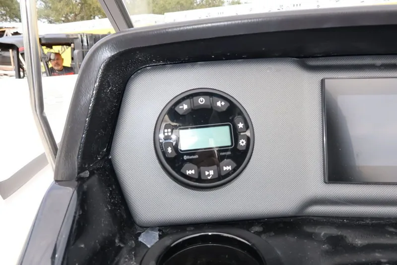 Slide: The Image of Yamaha AR190 2025 - 17