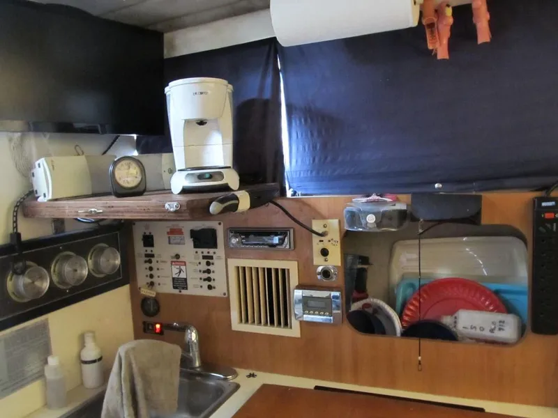 Slide: The Image of Bayliner 2452 Ciera Express XE 2001 - 6