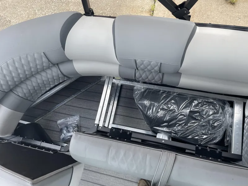 Slide: The Image of Avalon Catalina Quad Lounge Shift - 23' 2025 - 11