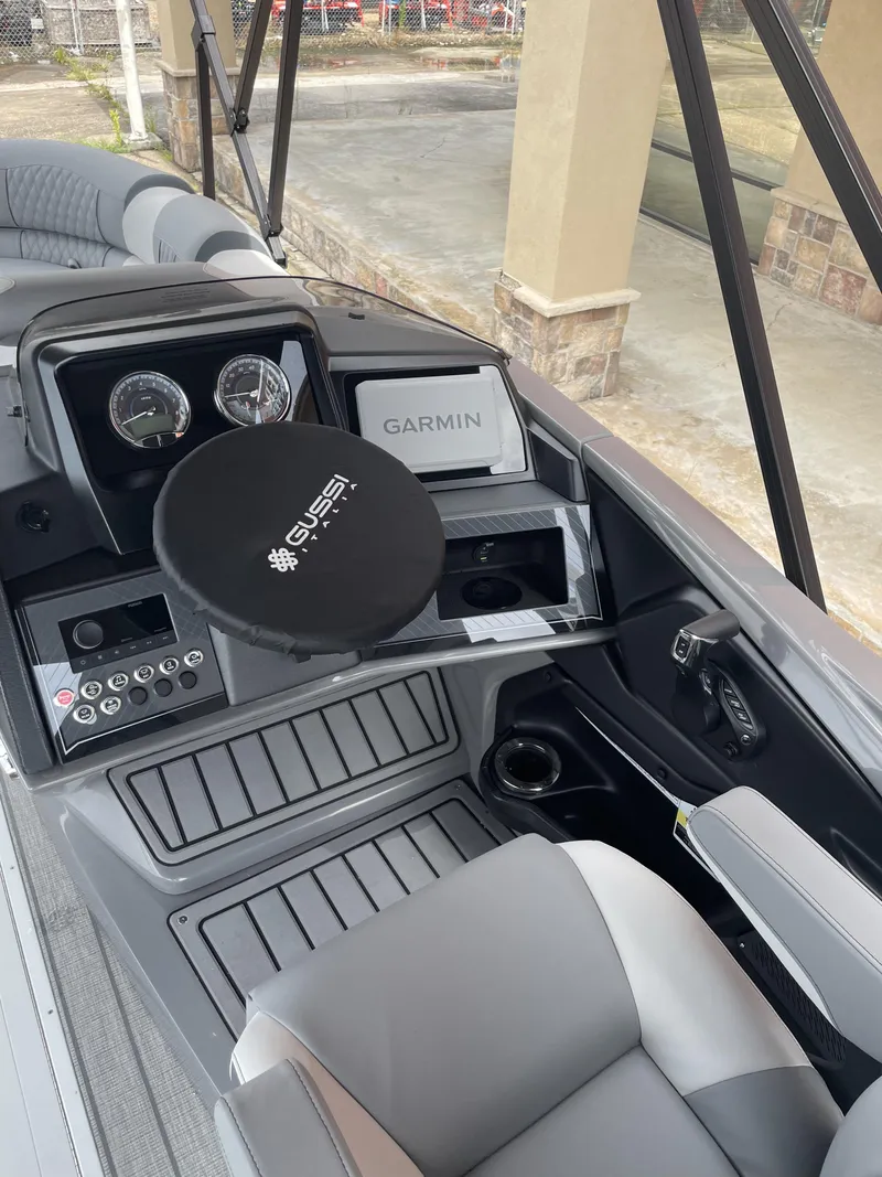 Slide: The Image of Avalon Catalina Quad Lounge Shift - 23' 2025 - 17