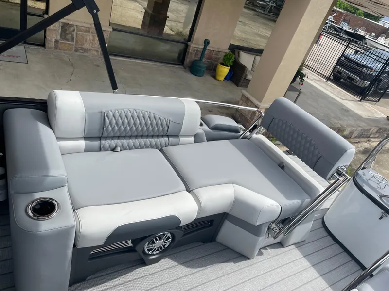 Slide: The Image of Avalon Catalina Quad Lounge Shift - 23' 2025 - 26