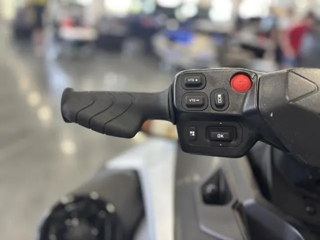 Slide: The Image of Sea-Doo GTX 2025 - 10