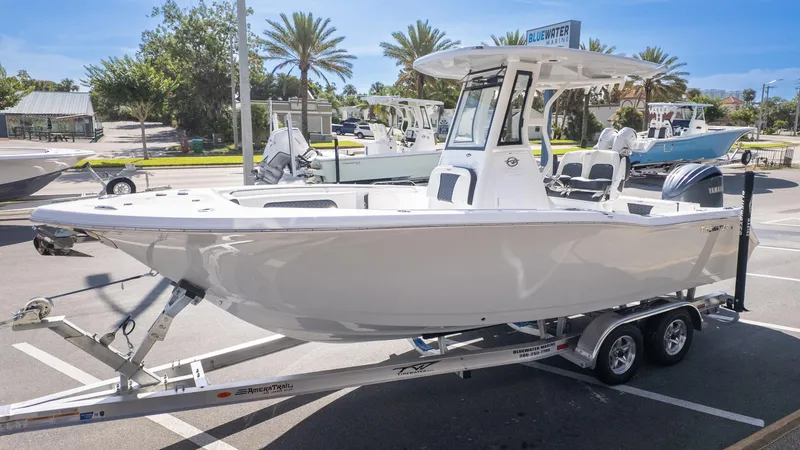 Slide: The Image of Tidewater 232 CC Adventure 2025 - 3