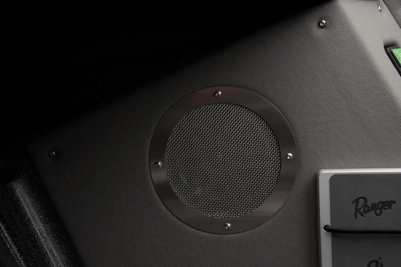 Slide: The Image of Ranger 621FS Pro 2025 - 45