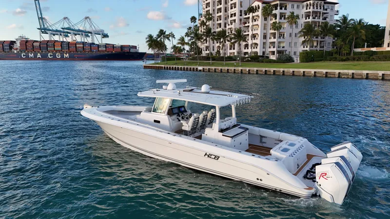 Slide: The Image of HCB Lujo 2021 - 10