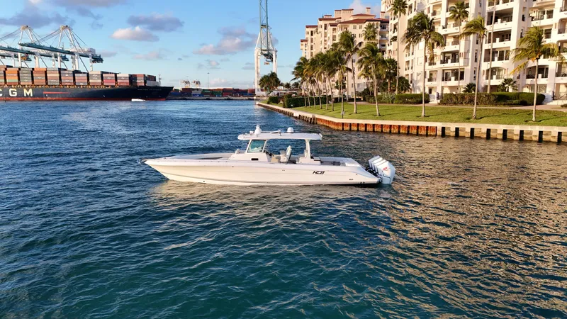 Slide: The Image of HCB Lujo 2021 - 27