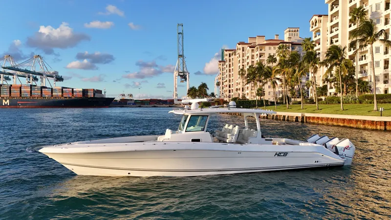 Slide: The Image of HCB Lujo 2021 - 28