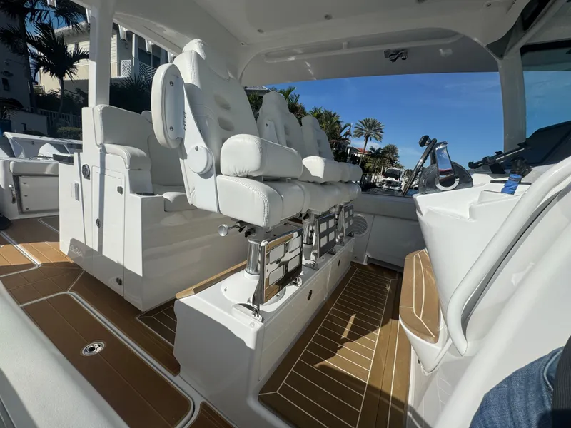 Slide: The Image of HCB Lujo 2021 - 37