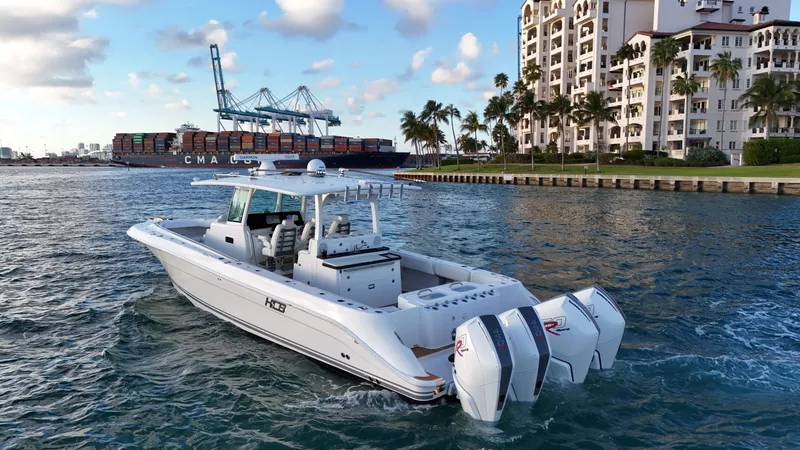 Slide: The Image of HCB Lujo 2021 - 6