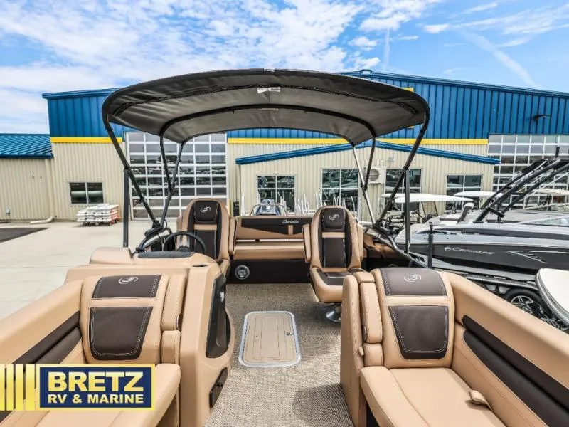 Slide: The Image of Cabrio C24UC 2025 - 15