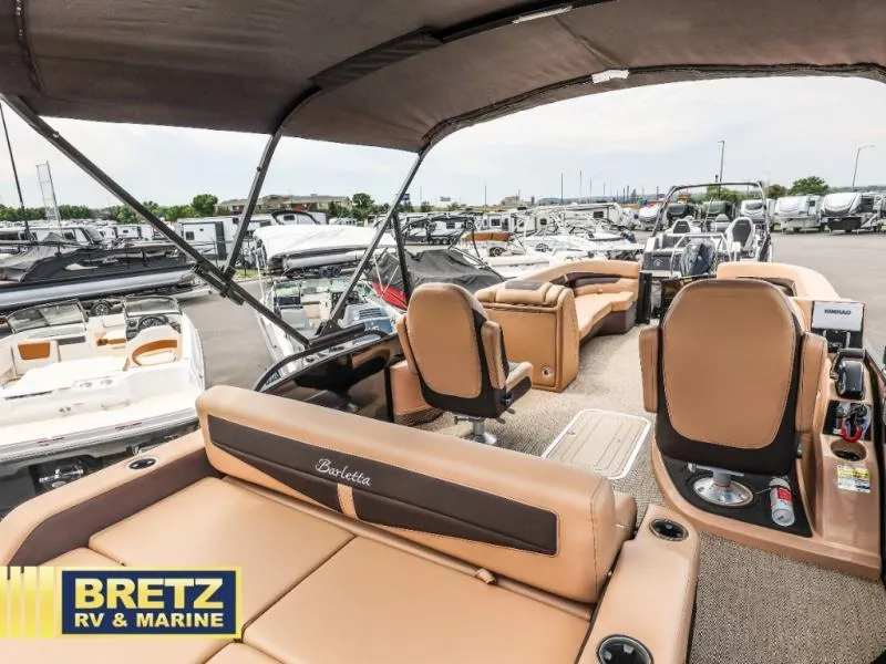 Slide: The Image of Cabrio C24UC 2025 - 24