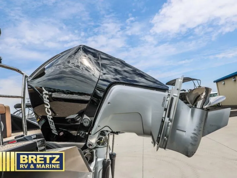 Slide: The Image of Cabrio C24UC 2025 - 9