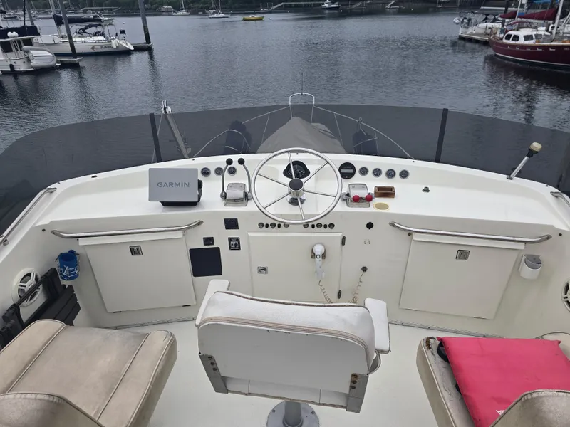 Slide: The Image of Tollycraft 37 Convertible 1982 - 5