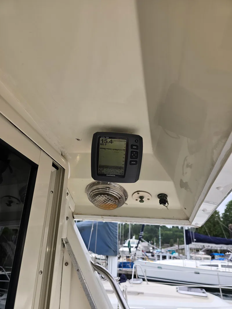 Slide: The Image of Tollycraft 37 Sportfish/Convertable 1982 - 10