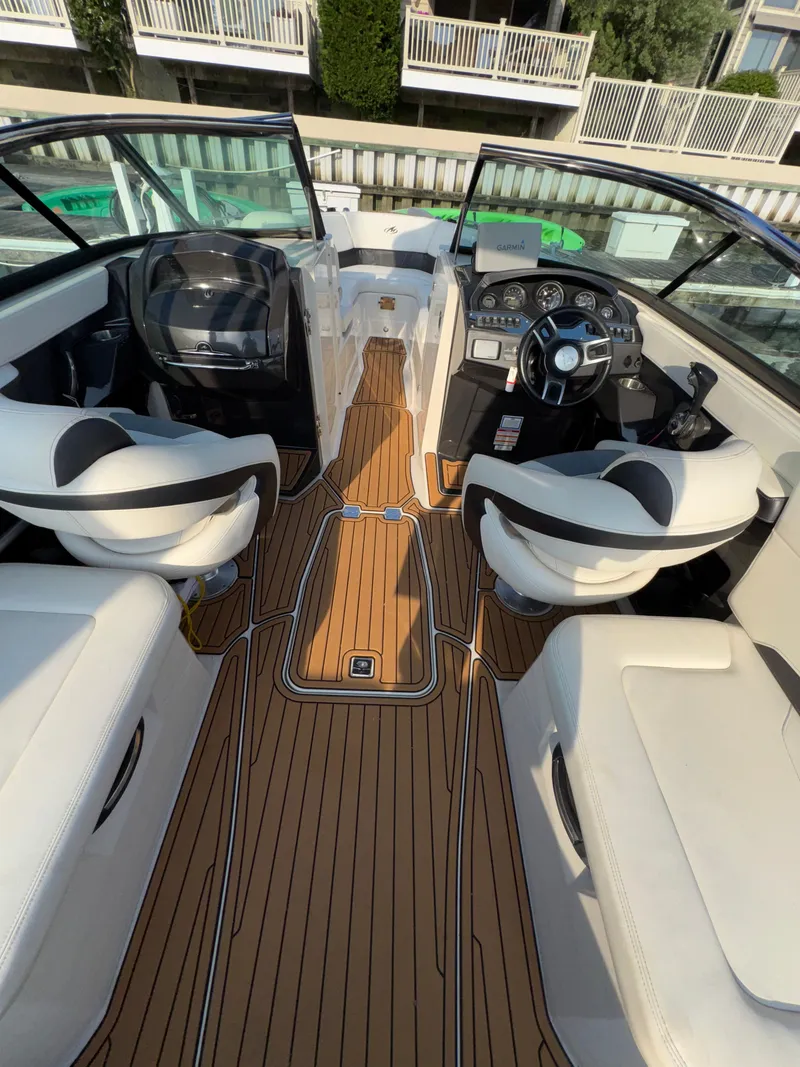 Slide: The Image of Monterey 268 Super Sport 2014 - 3