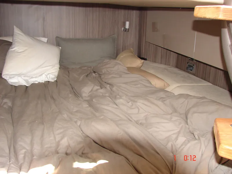 Slide: The Image of Sea Ray SLX 400 2018 - 63