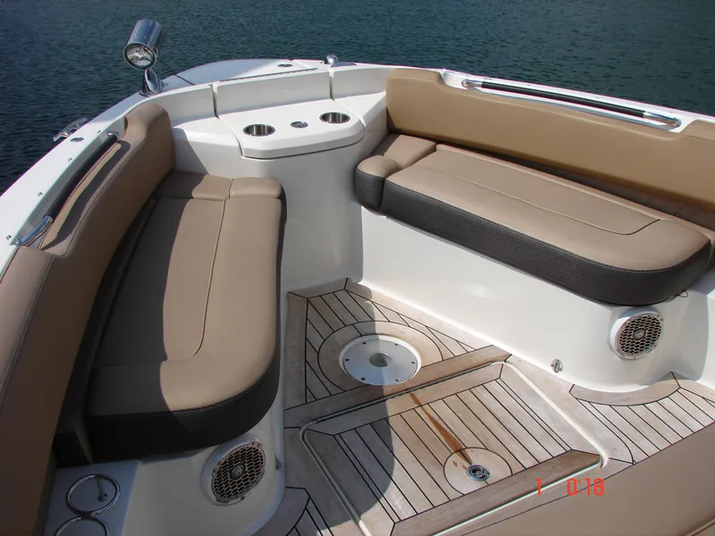 Slide: The Image of Sea Ray SLX 400 2018 - 77