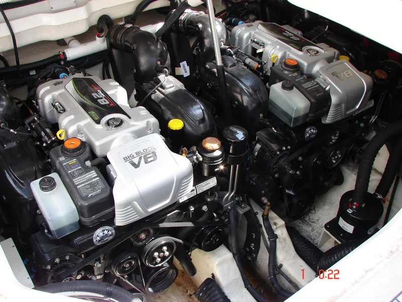 Slide: The Image of Sea Ray SLX 400 2018 - 81