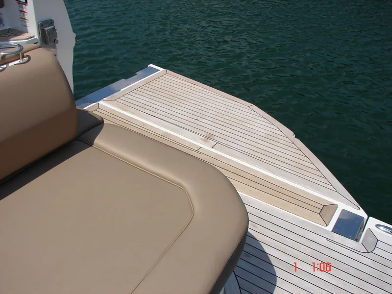 Slide: The Image of Sea Ray SLX 400 2018 - 99