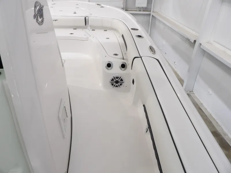 Slide: The Image of Tidewater 2500 Carolina Bay 2025 - 24