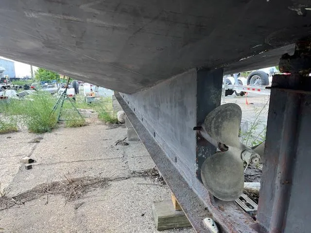 Slide: The Image of Bottom view of a 1989 Maritime 340 Trawler showing the propeller and keel. - 39