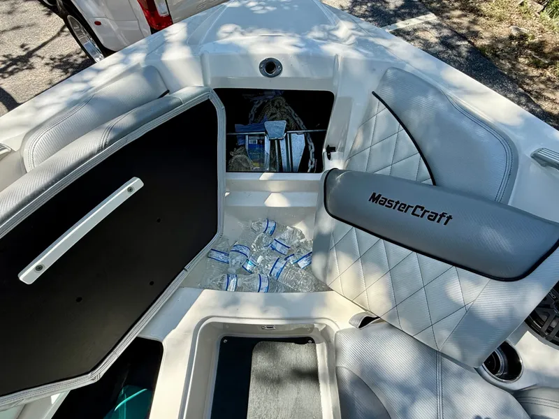 Slide: The Image of MasterCraft X-30 2014 - 15