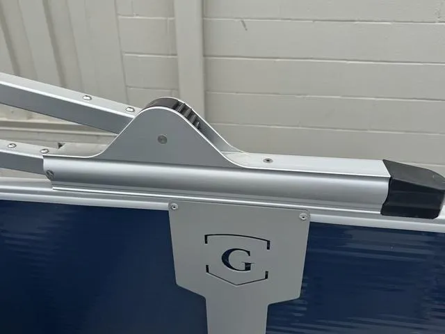 Slide: The Image of Godfrey MC 235 SFL TT 2024 - 12