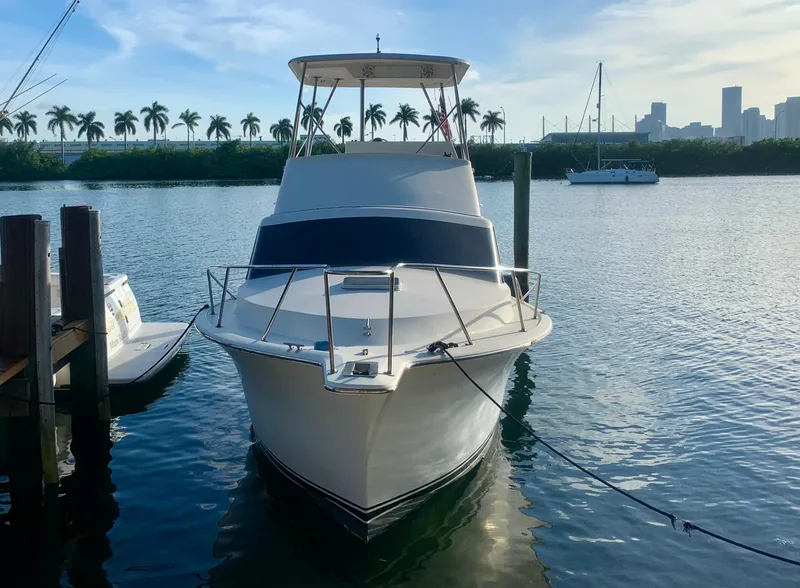 Slide: The Image of Ocean Yachts Ocean Yacht 29 1990 - 4